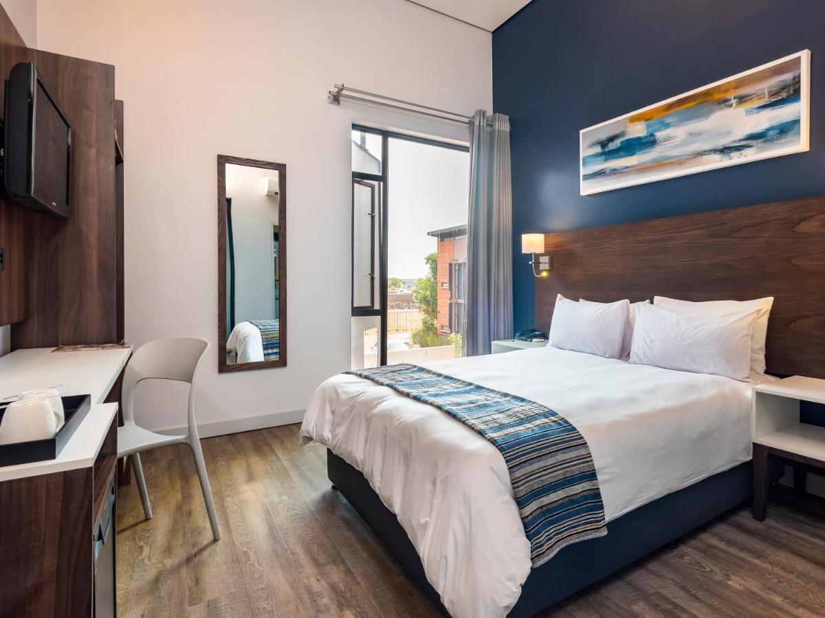 Aha Kathu Hotel Eksteriør bilde