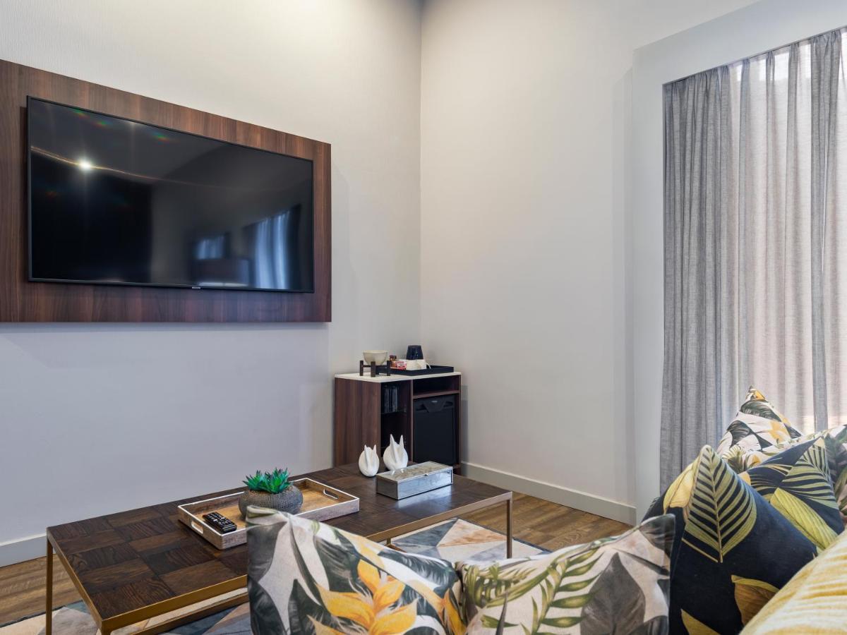 Aha Kathu Hotel Eksteriør bilde