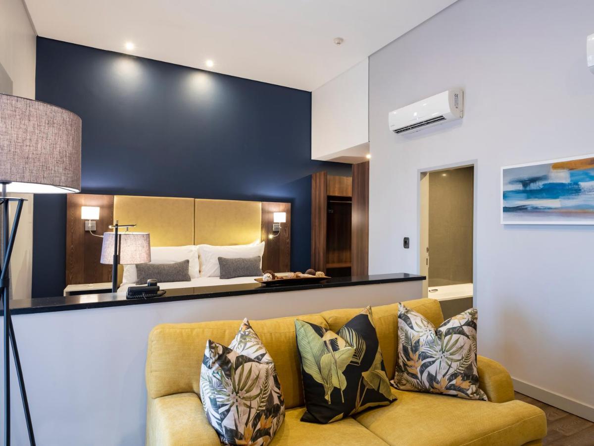Aha Kathu Hotel Eksteriør bilde
